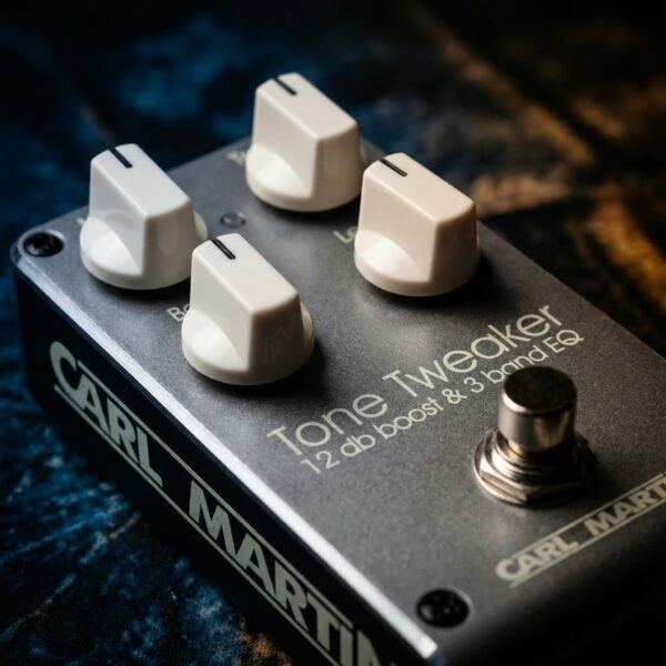 Carl Martin Tone Tweaker 3EQ & クリーンブースター Tone Tweaker - Carl Martin